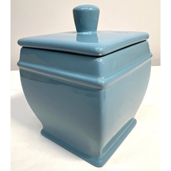 Vintage Blue Ceramic Lidded Box - Picture 1 of 4